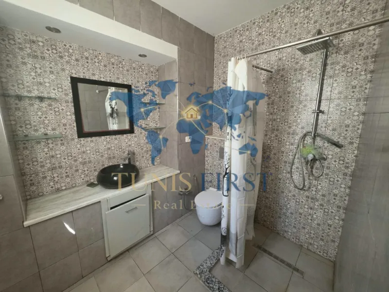 A Louer Appartement S+2 Vide à Marsa Nassim — Marsa Ennassim