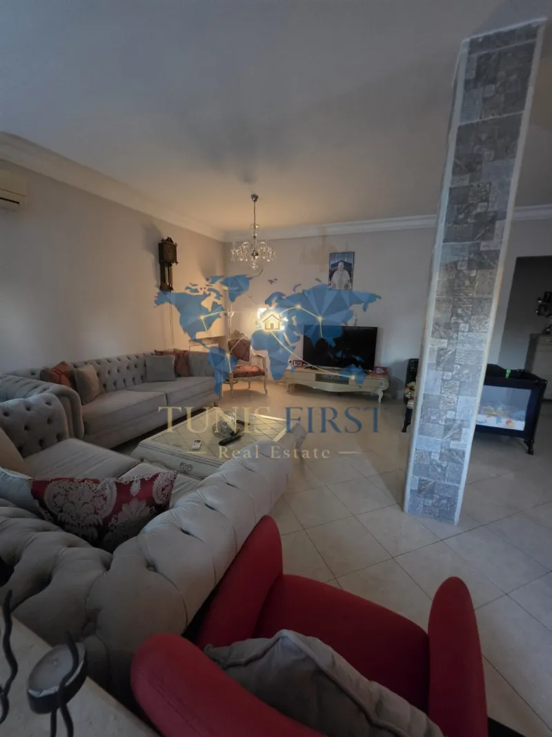 A vendre Charmante  villa à Carthage — Carthage