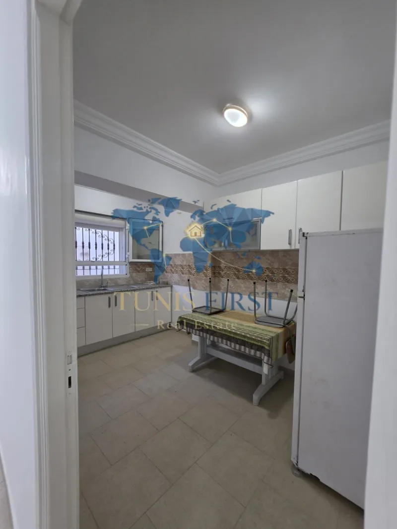 A vendre Charmante  villa à Carthage — Carthage