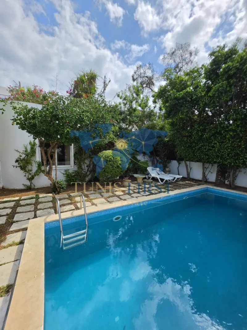A Louer Villa avec piscine à Sidi Bou Said — Carthage