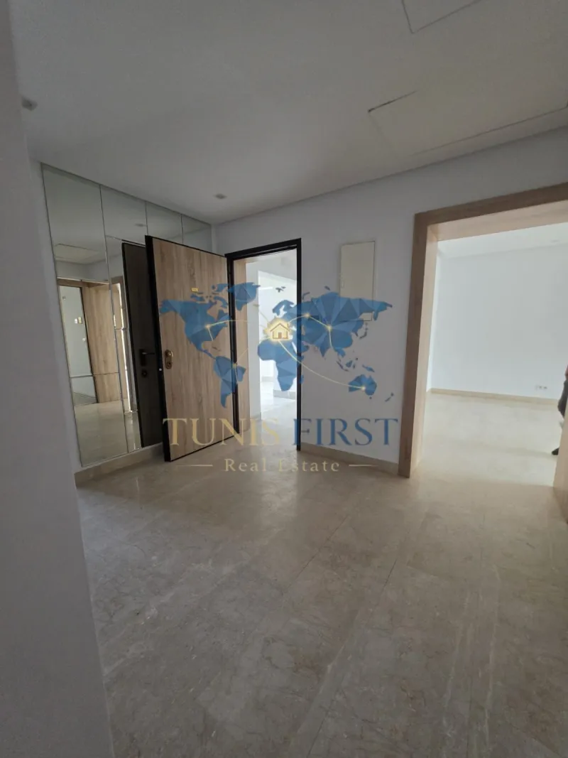 A Louer Appartement S+2 à Gammarth — Gammarth