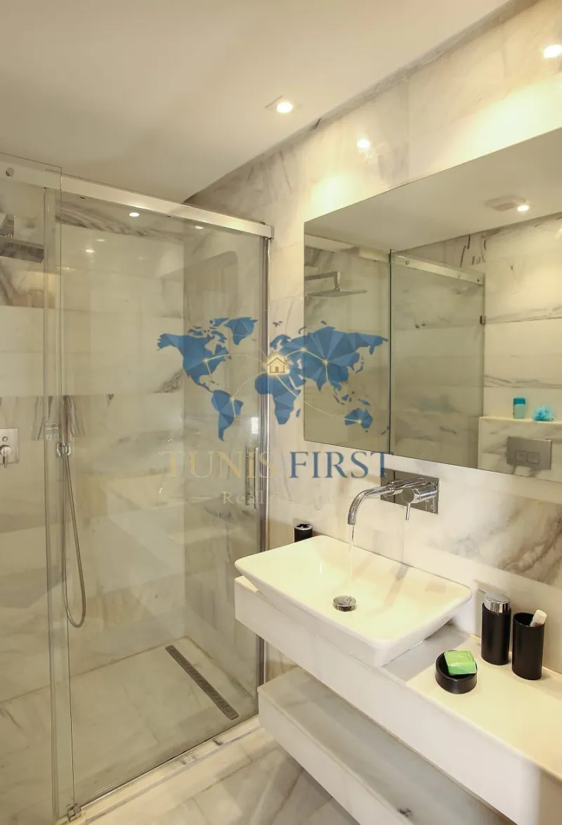 A louer Appartement S+2 Meublé à Gammarth — Gammarth