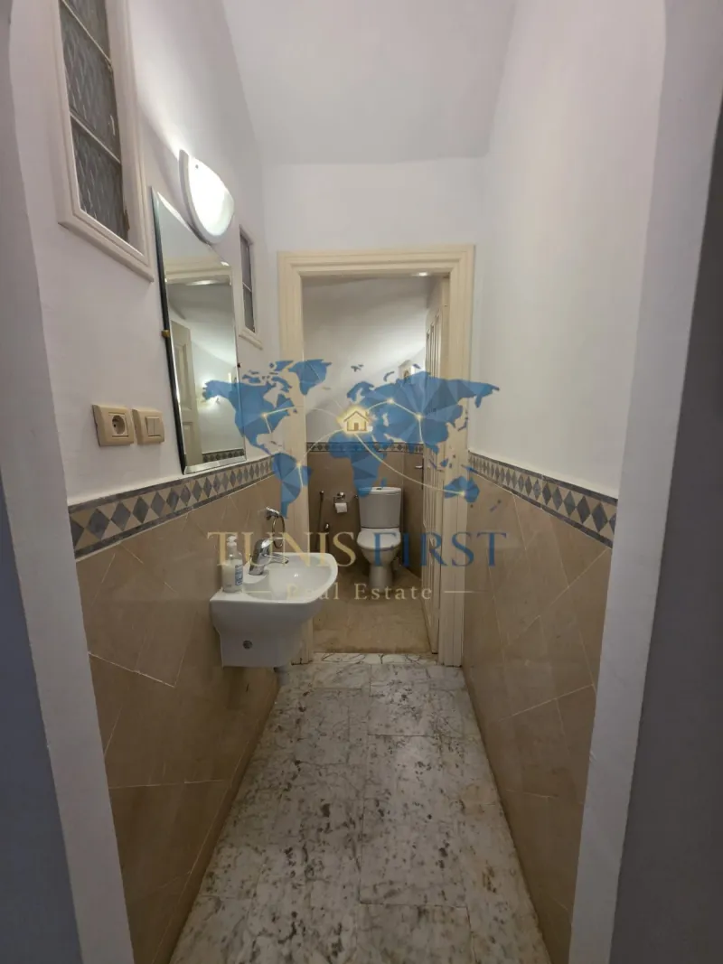 A Louer Charmant Duplex Meublé à La Marsa — Cite Du Stade