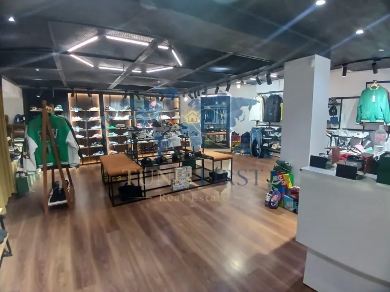 A louer un local commercial de 100m² au coeur de La Marsa