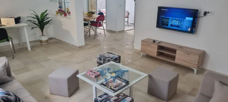 A Louer Appartement S+2 Meublé à Marsa Sidi Abd Laziz — Sidi abdelaziz