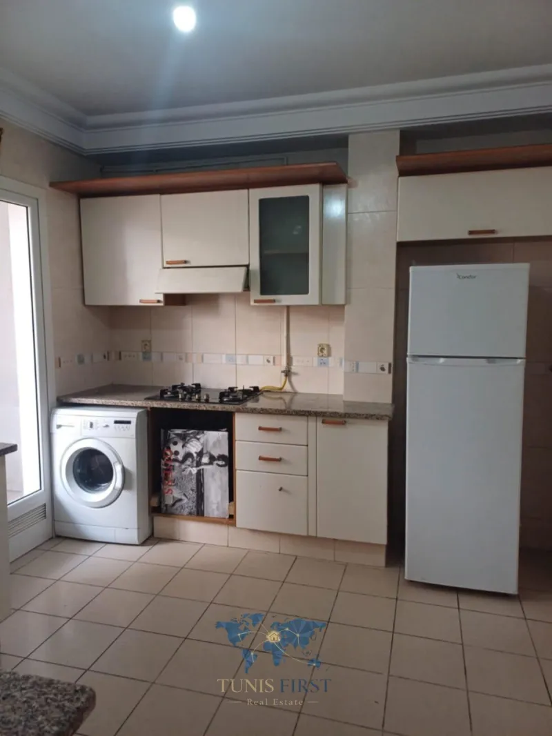 A Louer Appartement S+3 Meublé à Ennasr 2 — Cite Ennasr 2