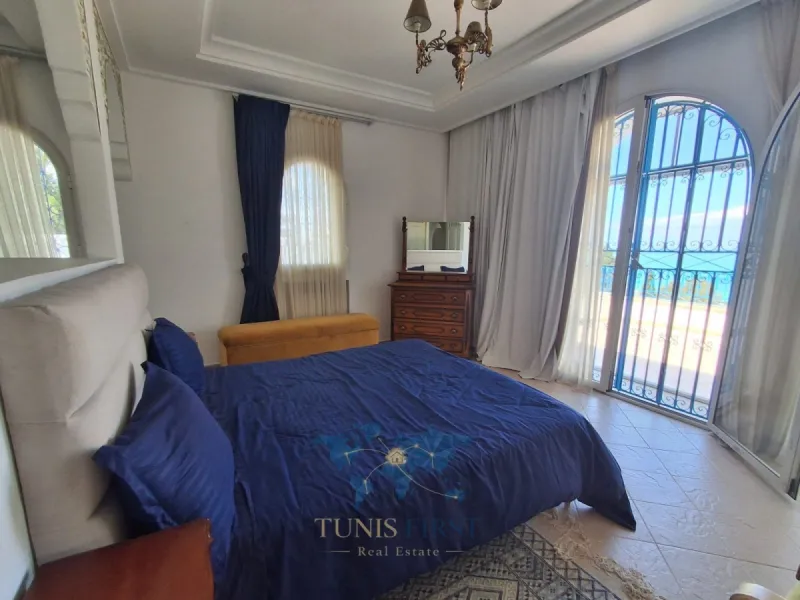 À Louer Jolie Villa Meublée à La Marsa Corniche — Marsa corniche