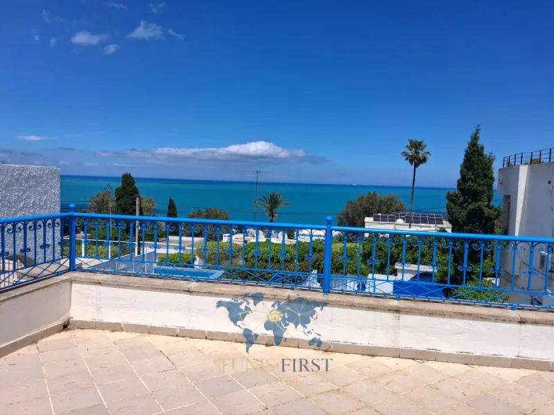 À Louer Jolie Villa Meublée à La Marsa Corniche — Marsa corniche