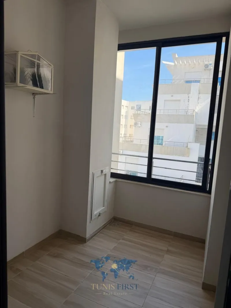 A Louer Appartement S+2 Vide à La Soukra — La Soukra