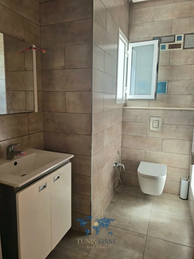 A Louer Duplex S+3 à La Marsa Sidi Abd Laziz — Sidi abdelaziz