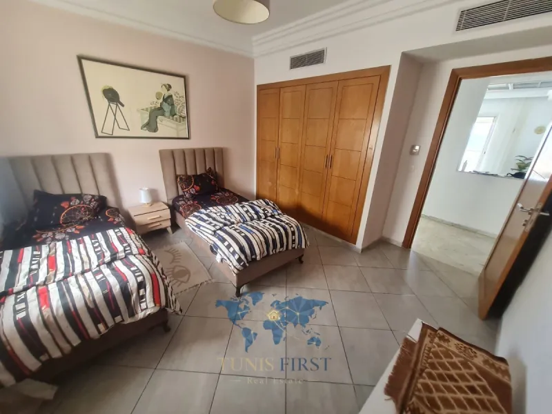 A louer Appartement S+2 Meublé aux  Berges du Lac 2 — Les berges du lac 2