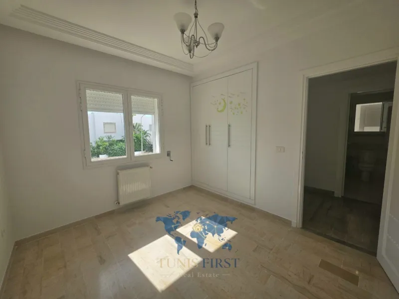 A vendre appartement S+2  à Cité EL Khalil, La Marsa — Cite El Khalil