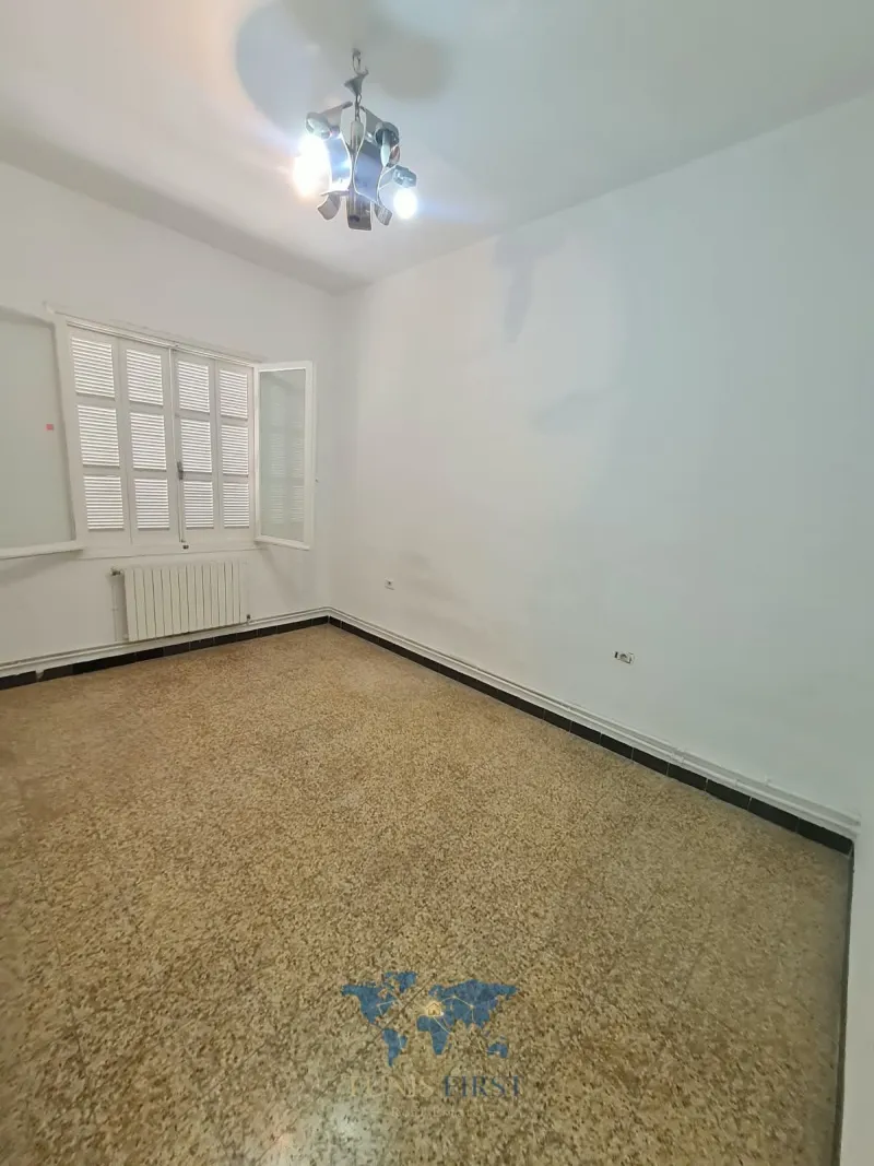 À Louer Rez-de-chaussée de villa S+4 à Mutuelle Ville — Mutuelle Ville