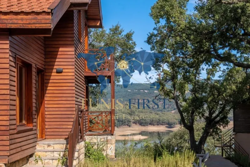 CHALETS A L'EAU THERMALE — Beni Mtir