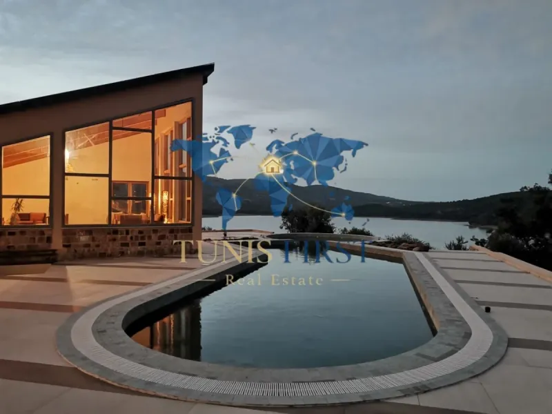 CHALETS A L'EAU THERMALE — Beni Mtir