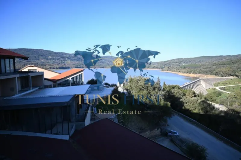 CHALETS A L'EAU THERMALE — Beni Mtir