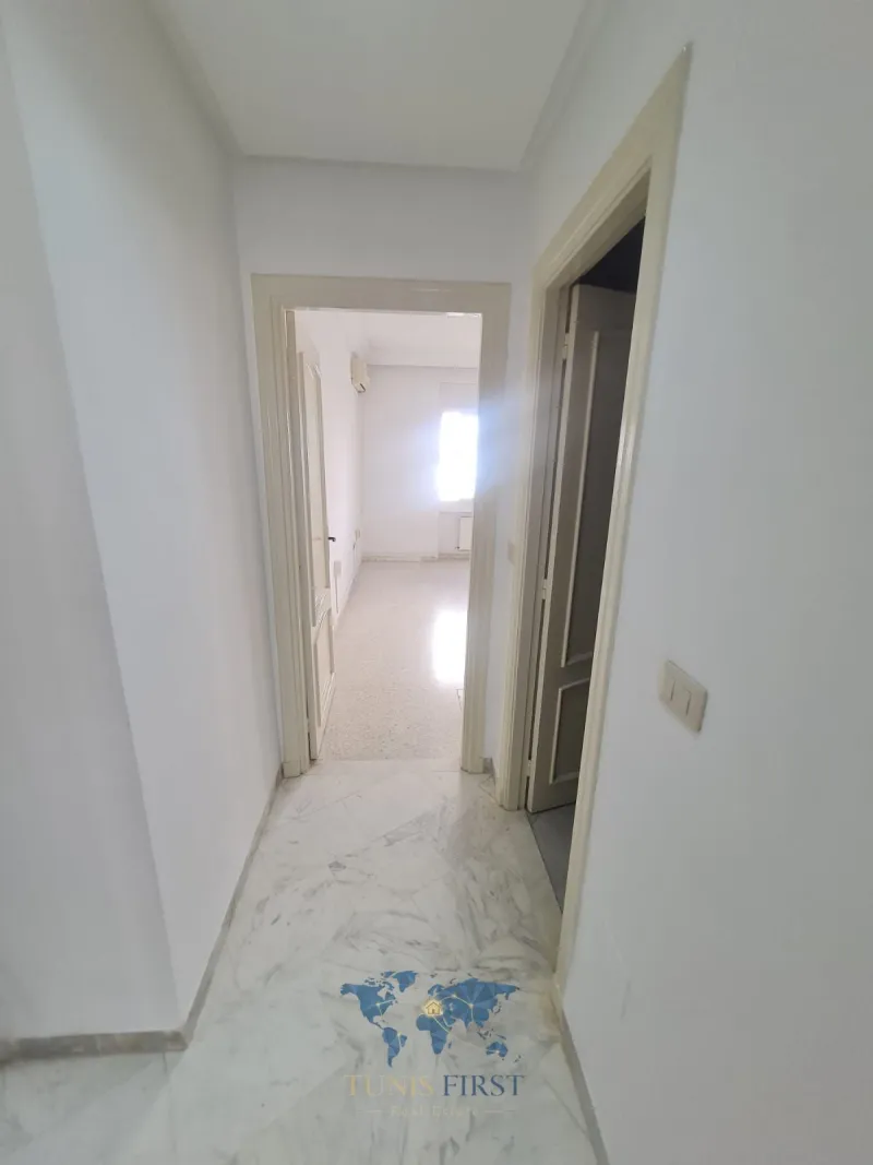 A Louer Appartement S+2 vide à Ain Zaghouan Nord — Ain Zaghouan Nord