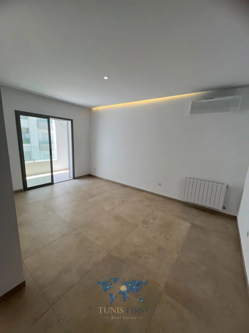 A Louer Appartement S+1 Vide à Ain Zaghouan Nord — Ain Zaghouan Nord