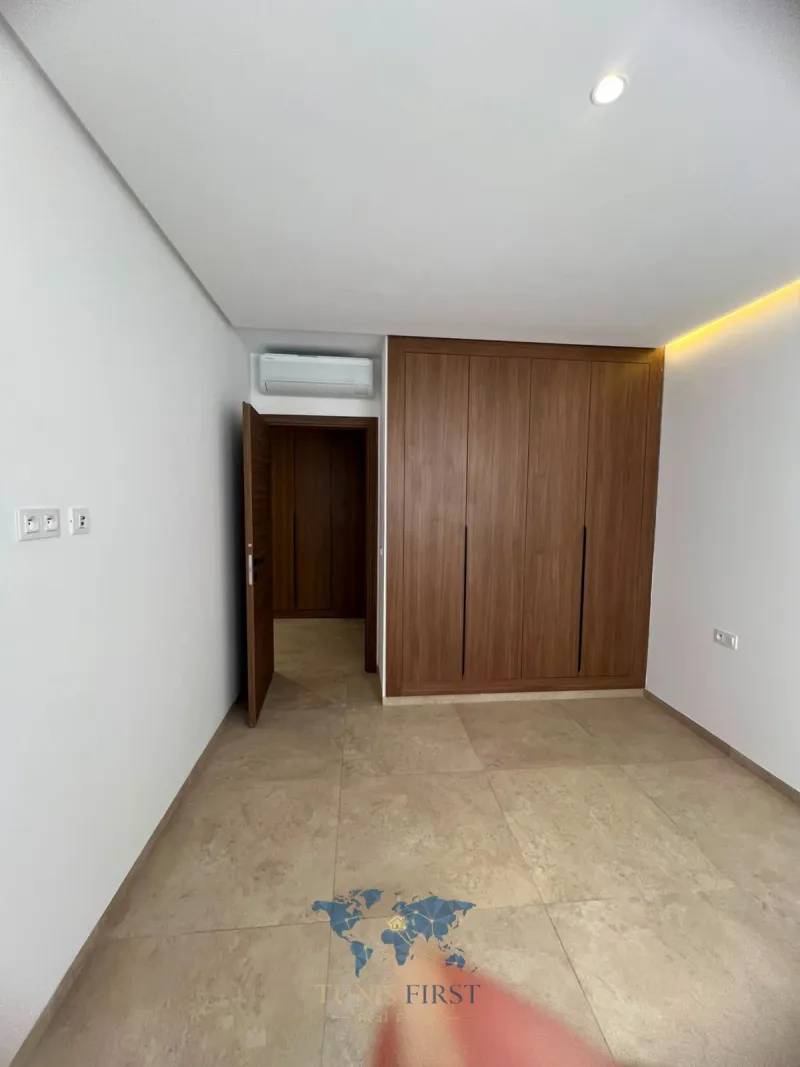 A Louer Appartement S+1 Vide à Ain Zaghouan Nord — Ain Zaghouan Nord