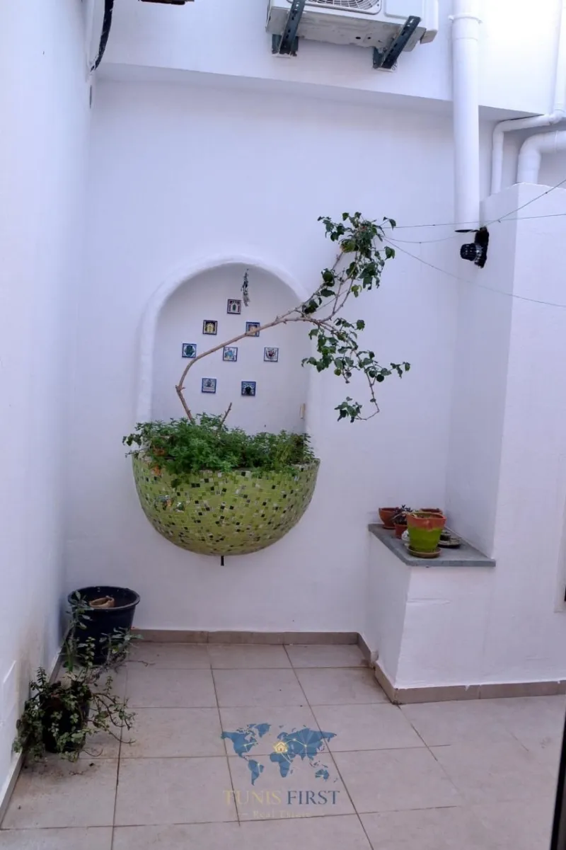 A louer Appartement S+3 meublé pour courte durée à La Marsa Sidi Abdlaziz — Sidi abdelaziz