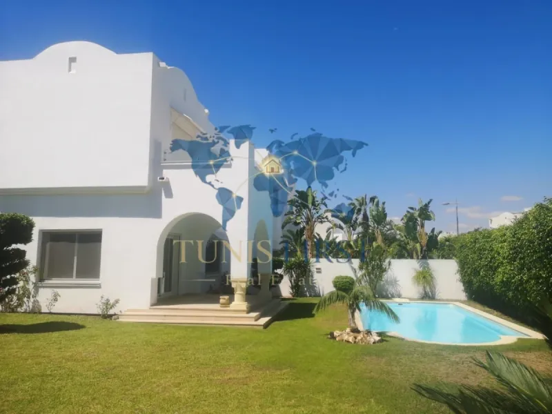 A louer Villa S+4 à Gammarth