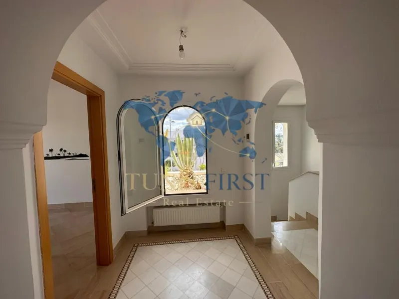 For Rent: S+4 Villa in Gammarth — Gammarth