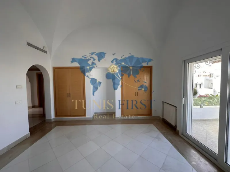 For Rent: S+4 Villa in Gammarth — Gammarth