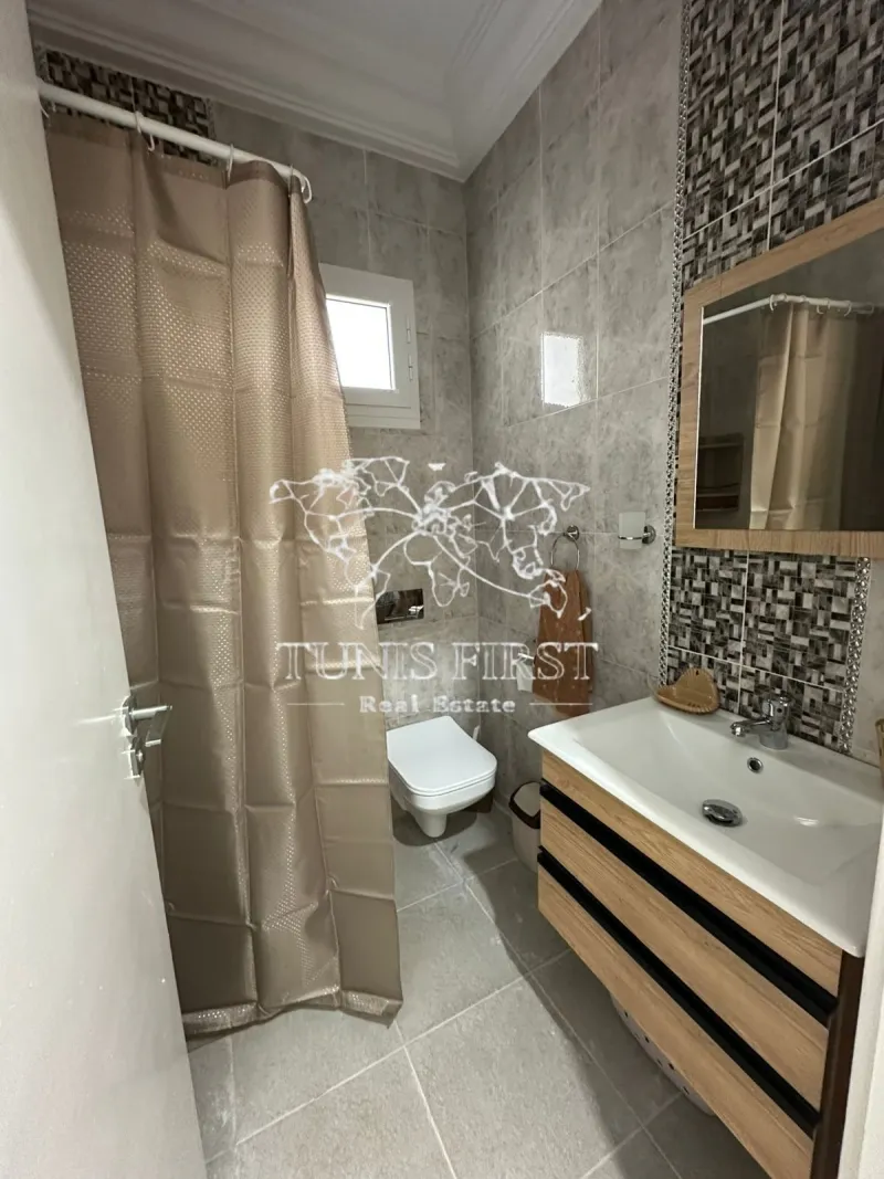A louer Appartement meublé S+1 à La Marsa — La Marsa