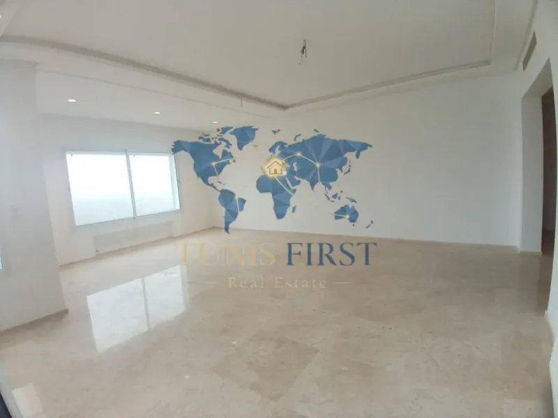 A vendre appartement S+2 à Gammarth