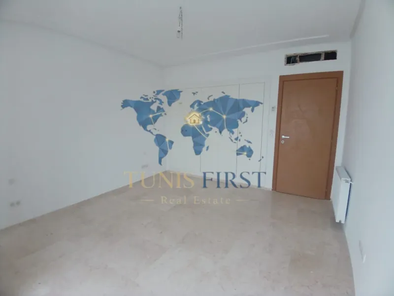 A vendre appartement S+2  à Gammarth — Gammarth
