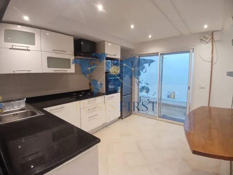 A louer un duplex S+3 à Carthage Amilcar — Amilcar