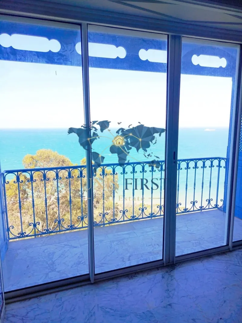 A louer villa S+5 à Sidi Bousaid — Sidi Bousaid