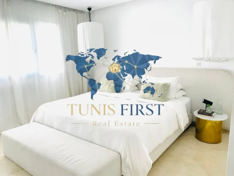 A louer un Duplex S+3 avec terrasse à la Marsa — Marsa ville