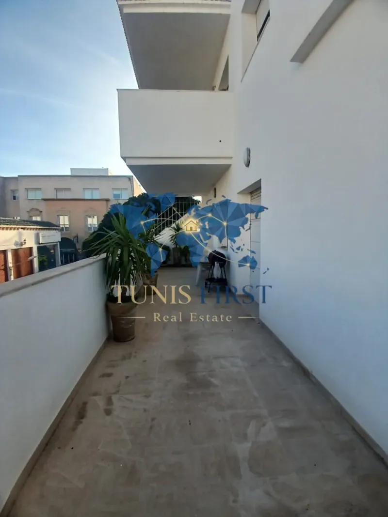 A louer appartement S+3 meublé au coeur de Marsa plage