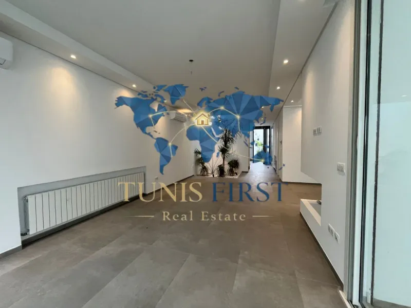 A louer une villa s+4 à Gammarth — Gammarth