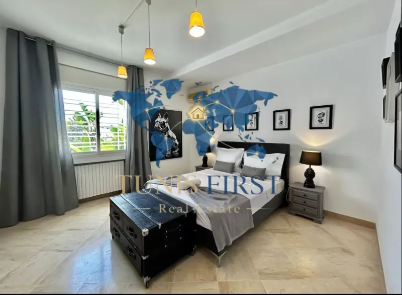 A louer Villa S+5 meublée à la Marsa — Marsa Ennassim