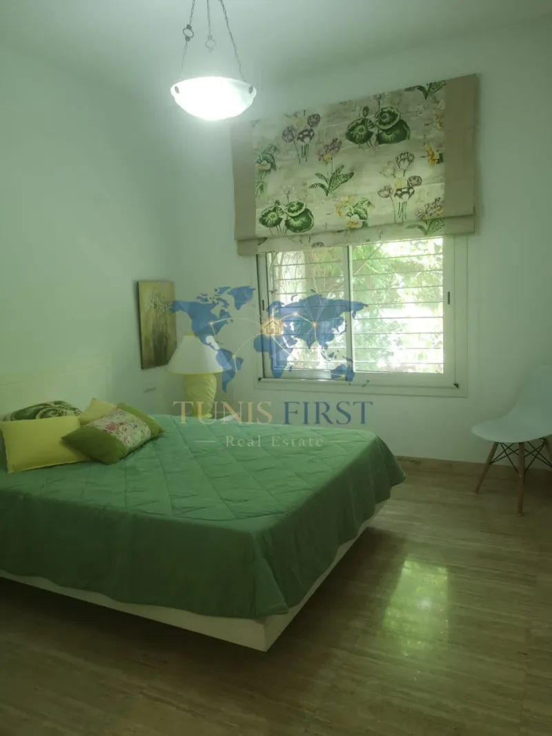 A louer S+1 meublé avec jardin à Marsa Nassim — Cité les pins - El Maalaga