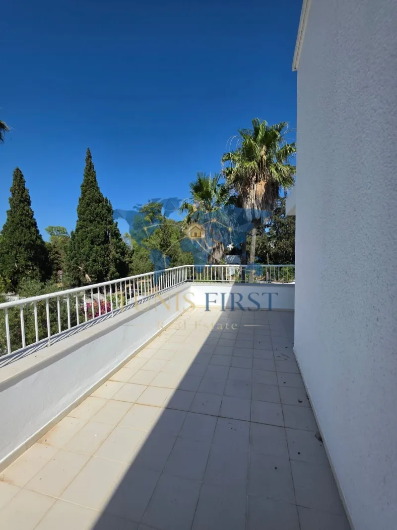 A louer villa S+4 à Carthage — Carthage