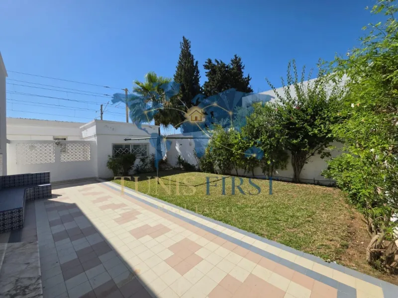 A louer villa S+4 à Carthage — Carthage