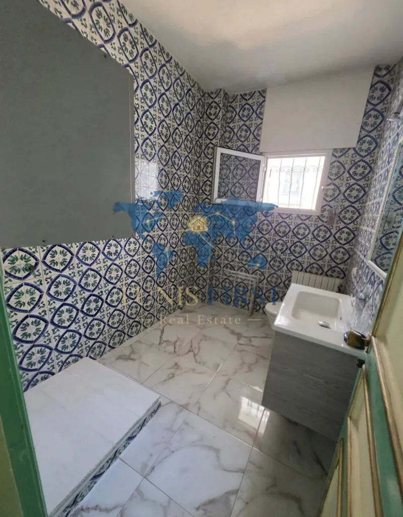 A vendre une villa style arabesque avec vue panoramique sur mer à Carthage — Carthage