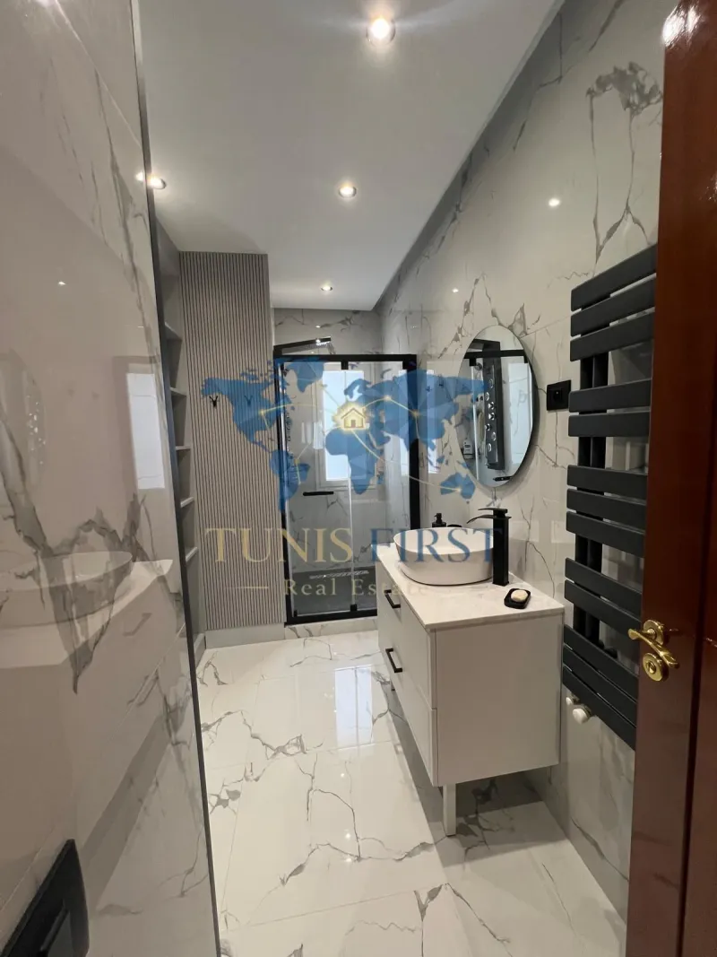 A Louer Appartement S3 Meublé à La Marsa — Cite Bhar Lazreg