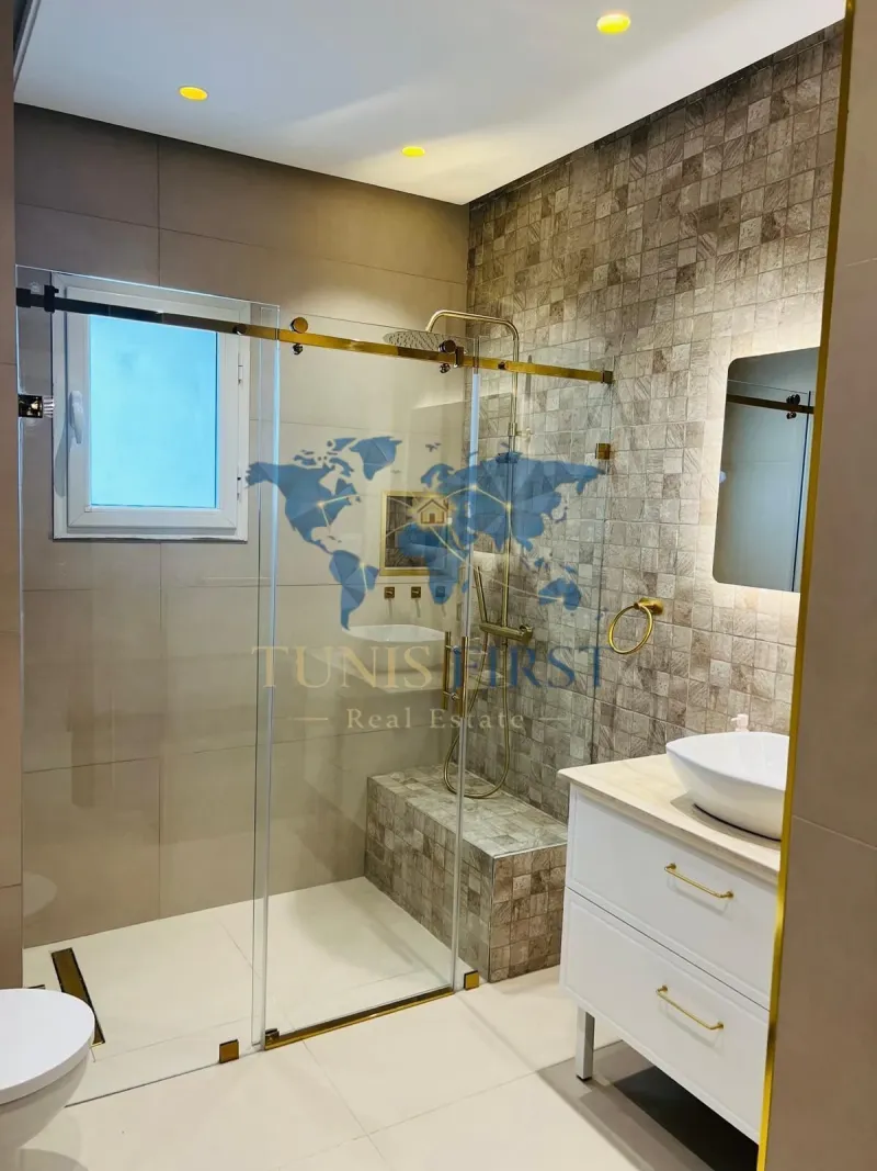A Louer Appartement S3 Meublé à La Marsa — Cite Bhar Lazreg
