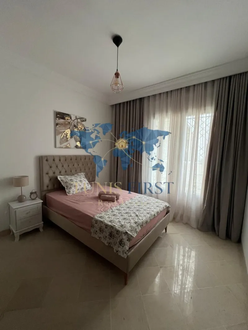 A Louer Appartement S3 Meublé à La Marsa — Cite Bhar Lazreg