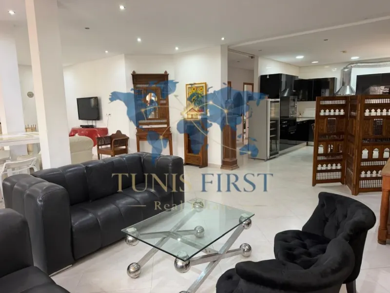 A Louer Étage Villa S3 Meublé à La Marsa