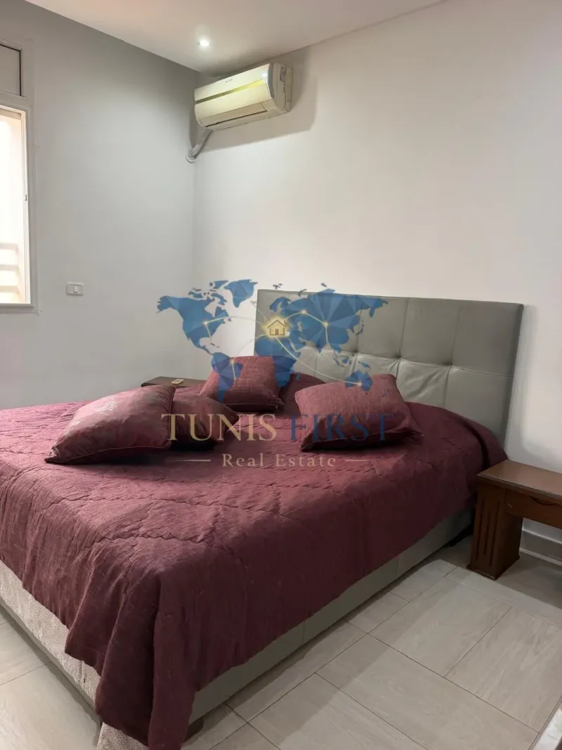A Louer Étage Villa S3 Meublé à La Marsa — Marsa ville