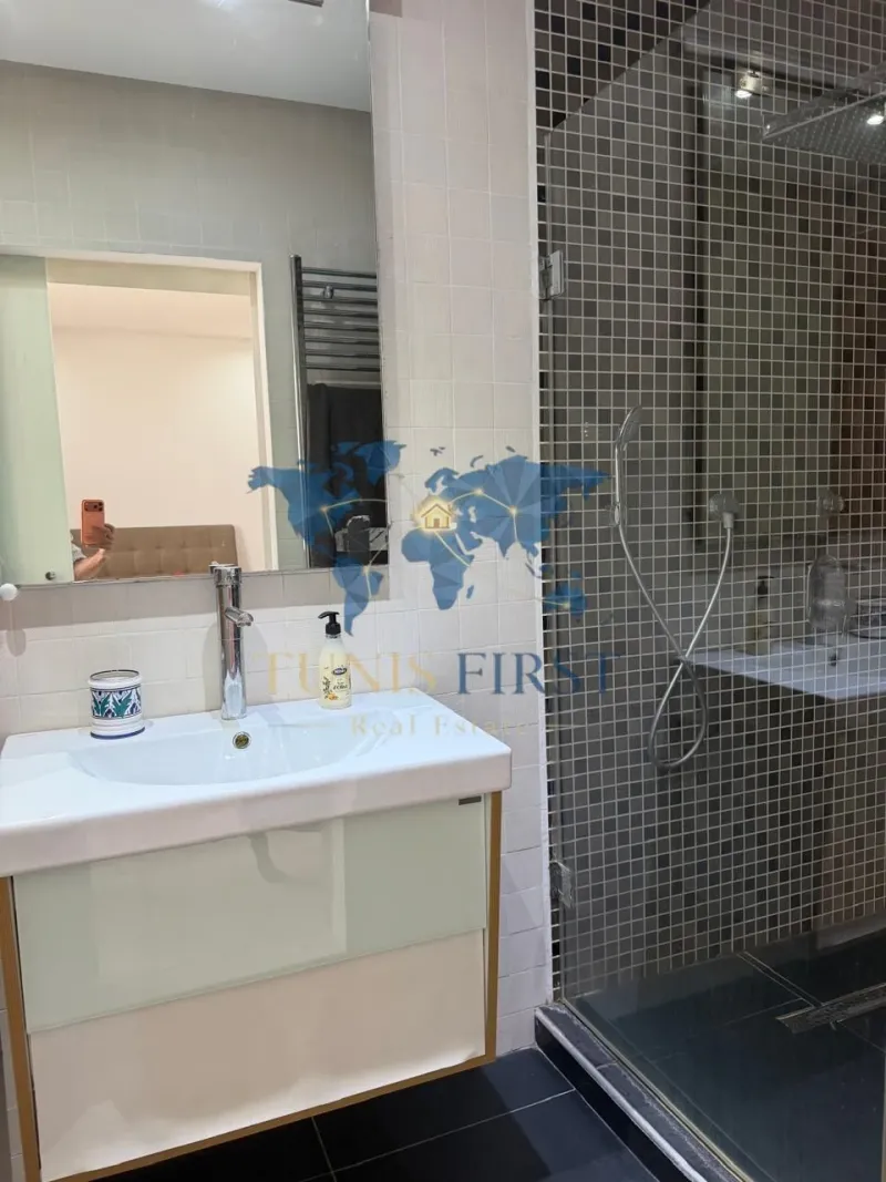 A Louer Étage Villa S3 Meublé à La Marsa — Marsa ville
