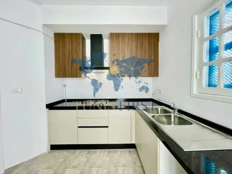 A louer Duplex avec piscine à Cité El Khalil — Cite El Khalil