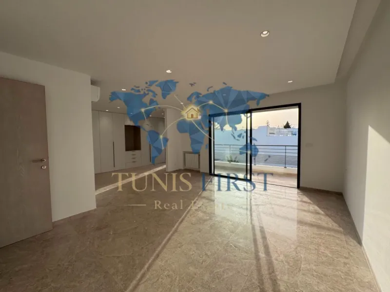 A Louer Luxueuse Villa avec piscine à Carthage — Cartage Byrsa