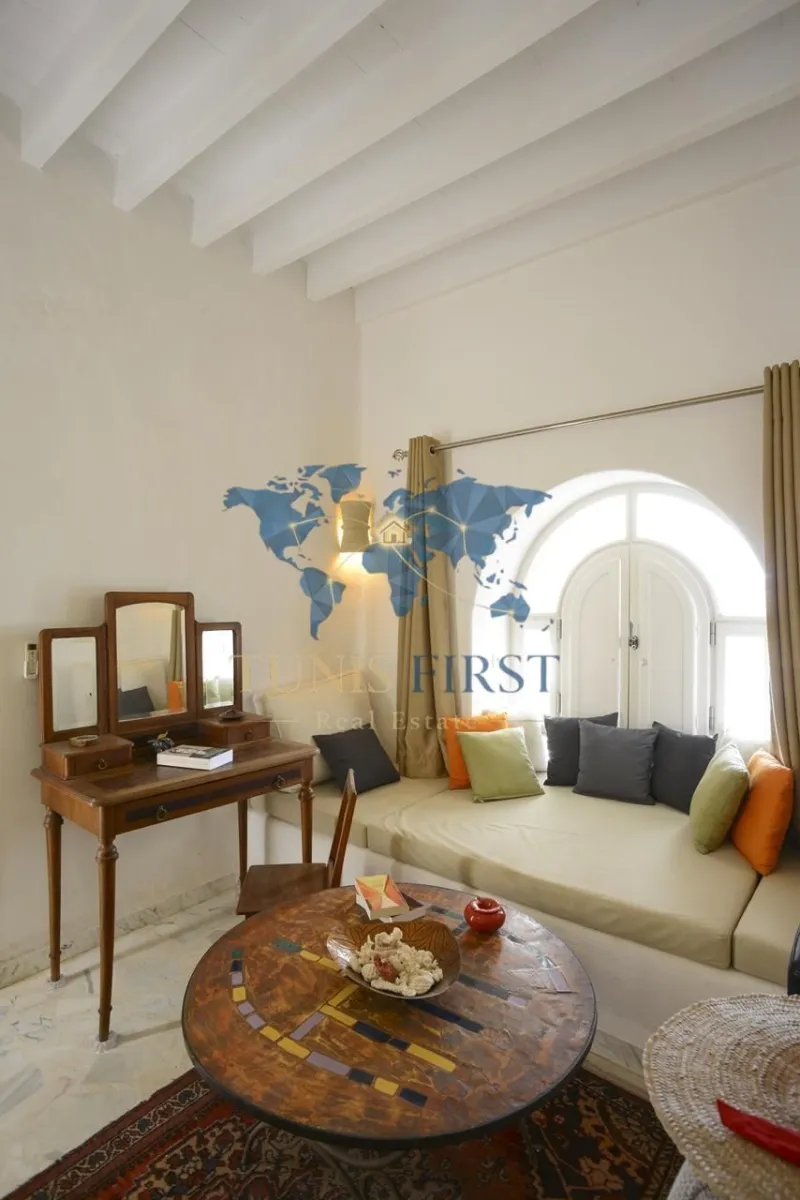 À vendre Deux villas indépendantes pieds dans l’eau à Kerkennah — Cite El Moustakbel (La Marsa)