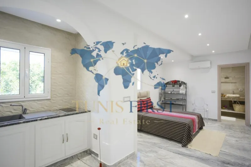 À vendre Deux villas indépendantes pieds dans l’eau à Kerkennah — Cite El Moustakbel (La Marsa)